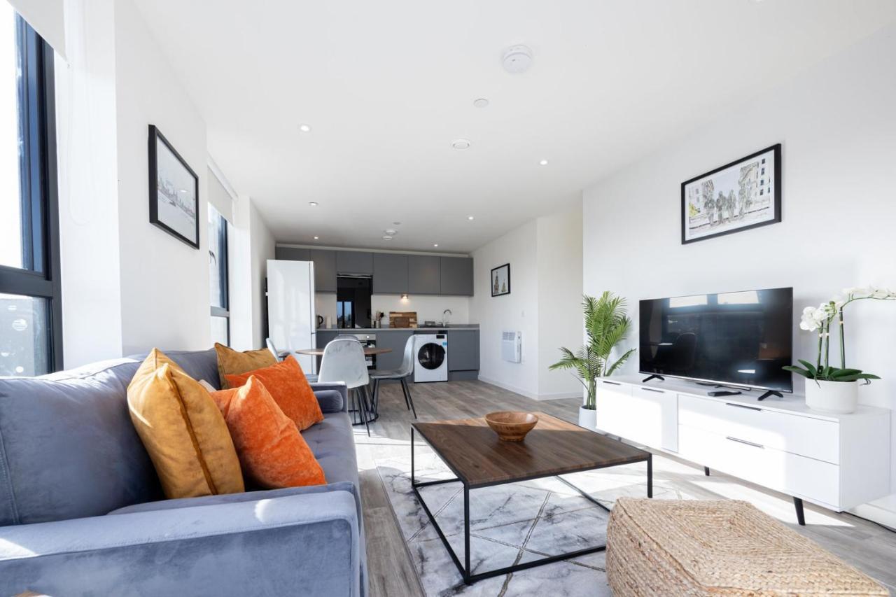 Guestready - A Modern Getaway In Vauxhall Ливърпул Екстериор снимка