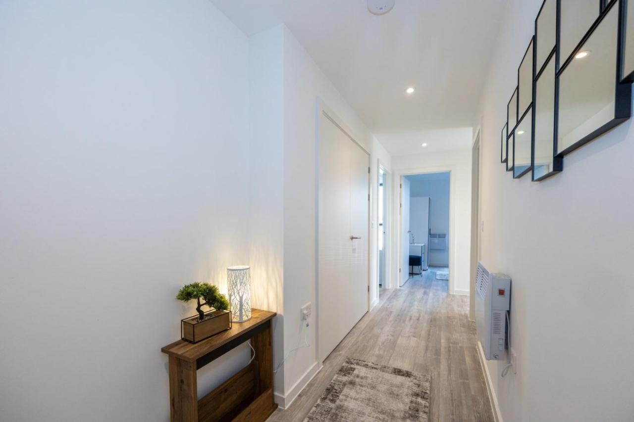 Guestready - A Modern Getaway In Vauxhall Ливърпул Екстериор снимка
