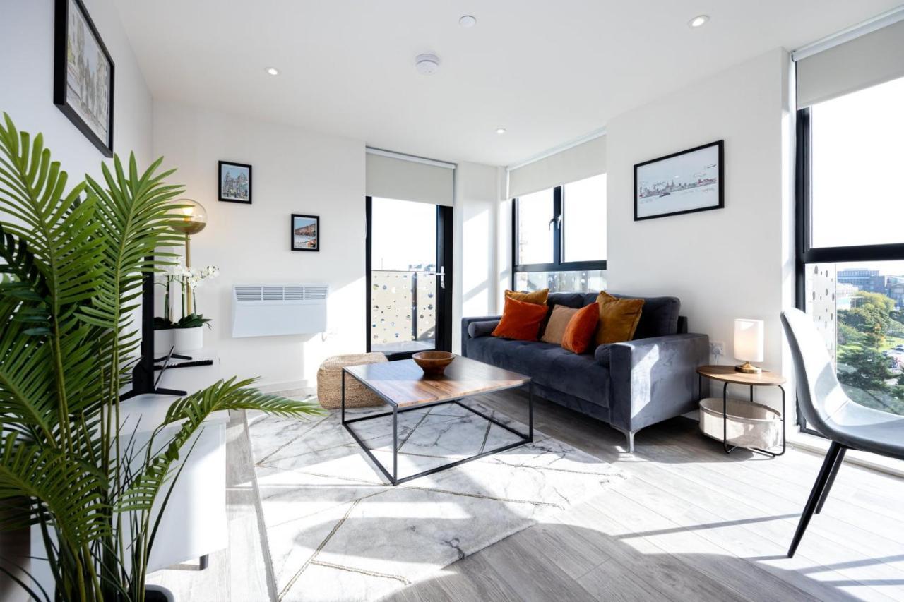 Guestready - A Modern Getaway In Vauxhall Ливърпул Екстериор снимка