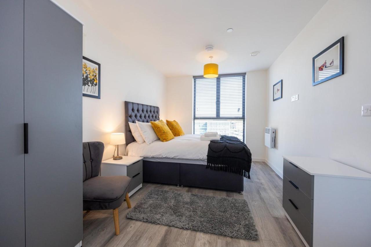 Guestready - A Modern Getaway In Vauxhall Ливърпул Екстериор снимка